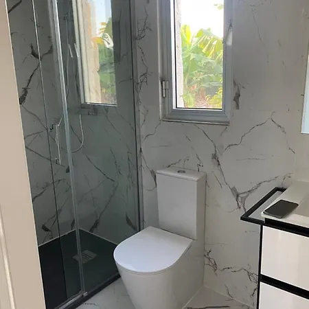 Ammos Luxury Suits And Residences וילה פאהיה