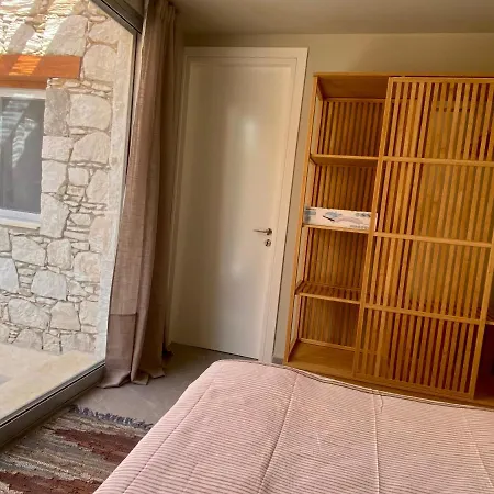 Villa Ammos Luxury Suits And Residences