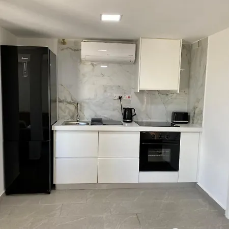 Villa Ammos Luxury Suits And Residences