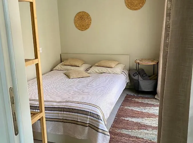 Villa Ammos Luxury Suits And Residences Peyia