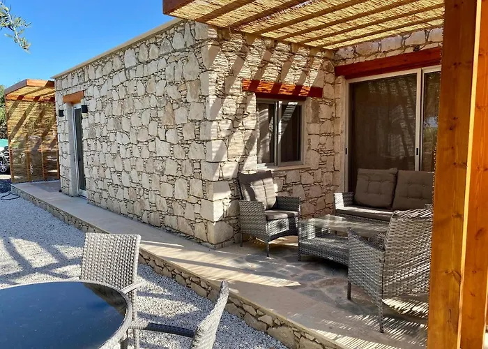 Villa Ammos Luxury Suits And Residences