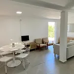 Ammos Luxury Suits And Residences Villa *