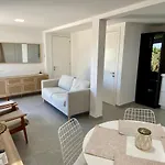 Ammos Luxury Suits And Residences Peyia