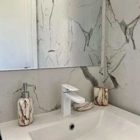 Ammos Luxury Suits And Residences * ペイヤ