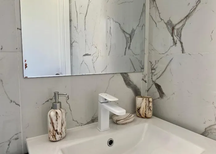 Ammos Luxury Suits And Residences * Πέγεια