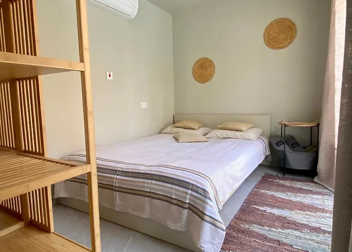 Ammos Luxury Suits And Residences *