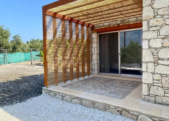 Ammos Luxury Suits And Residences * 페이야